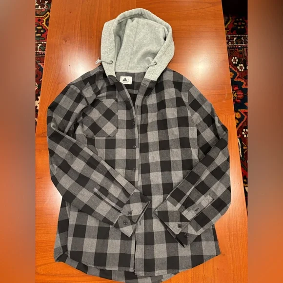 Black and Gray Men’s Plaid Button-Up Hoodie size large - Picture 5 of 10